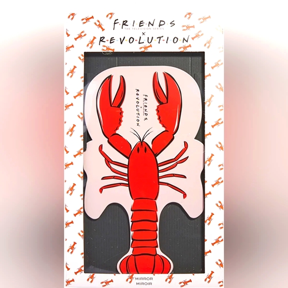 Makeup Revolution Friends Lobster Mirror - Picture 3 of 5